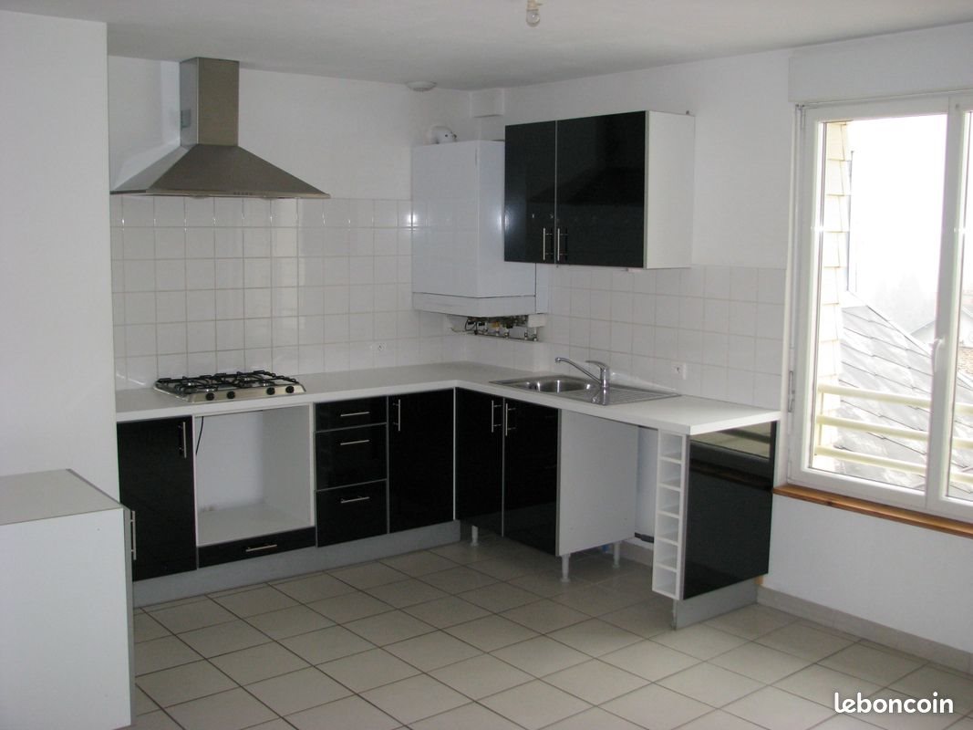 Appartement à louer, 73m², Vouziers