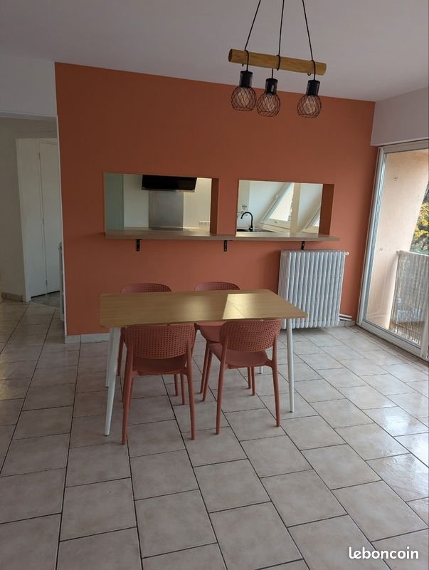 Appartement à louer, 94m², Béziers