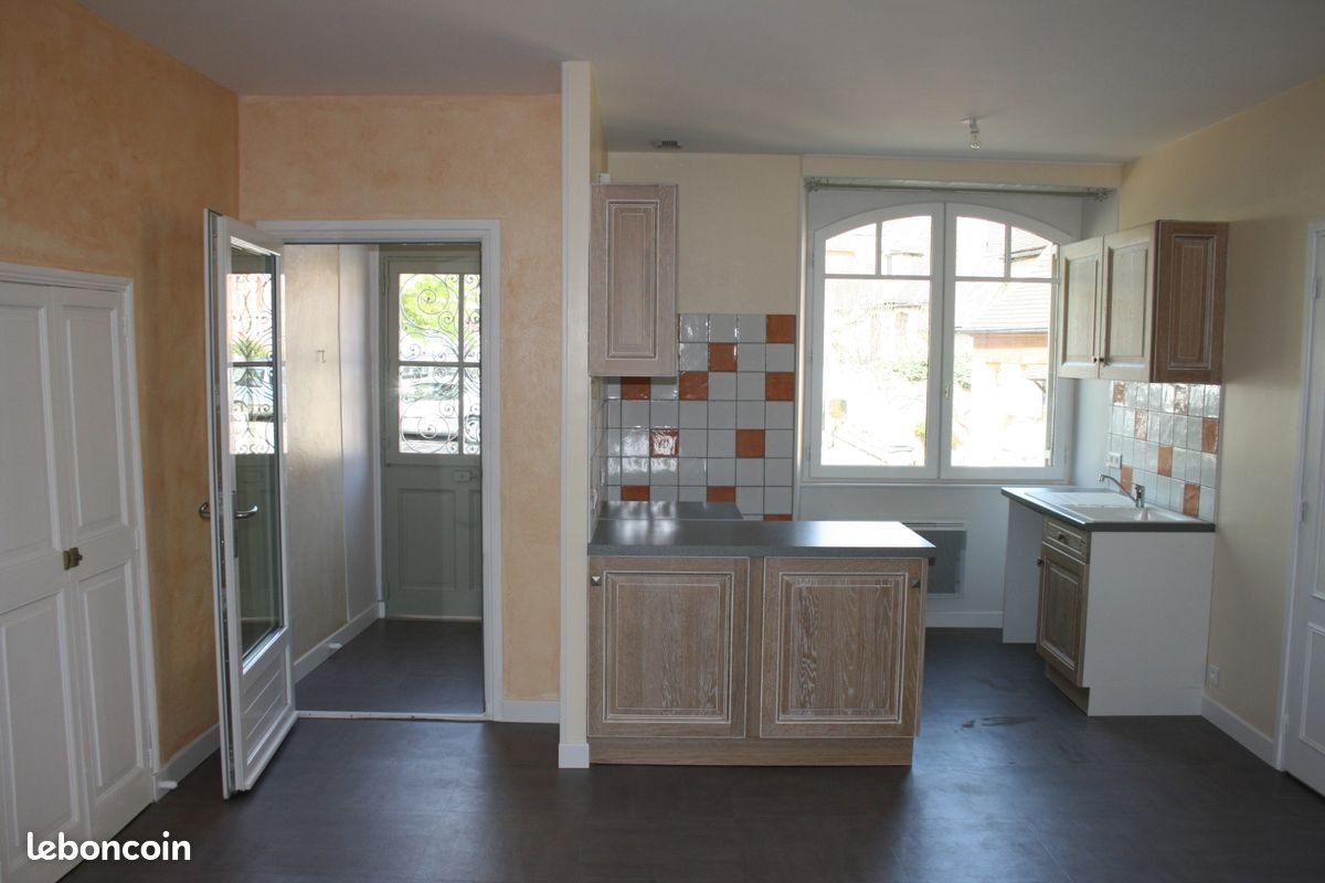 Maison à louer, 70m², Domme