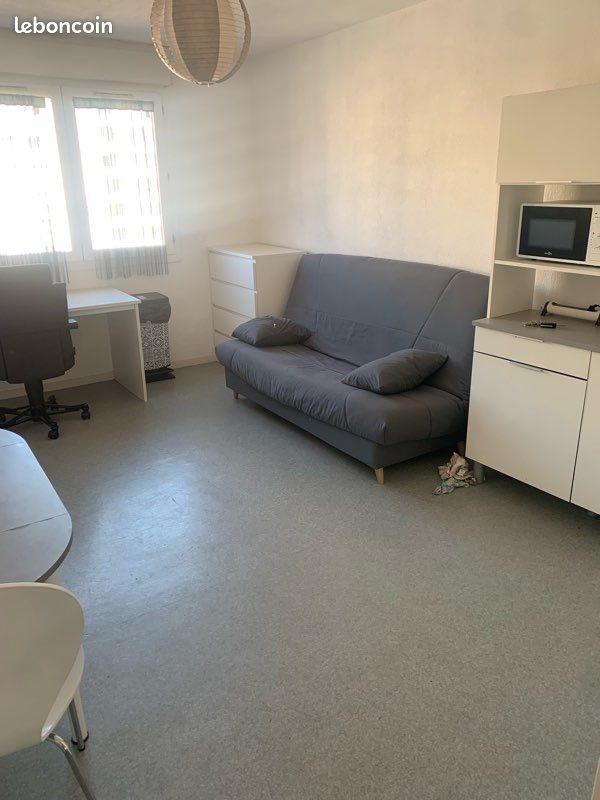 Appartement à louer, 20m², Saint-Étienne