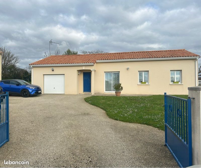 Maison à louer, 120m², Champdeniers-Saint-Denis