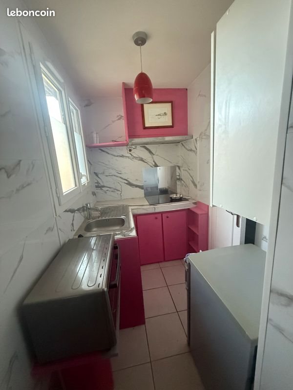 Appartement à louer, 26m², Saintes