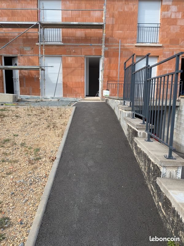 Maison à louer, 90m², Rimogne