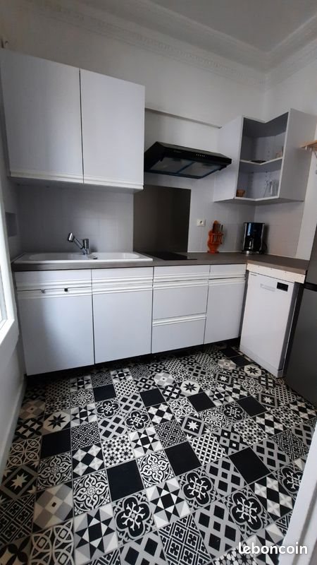 Appartement à louer, 40m², Courbevoie