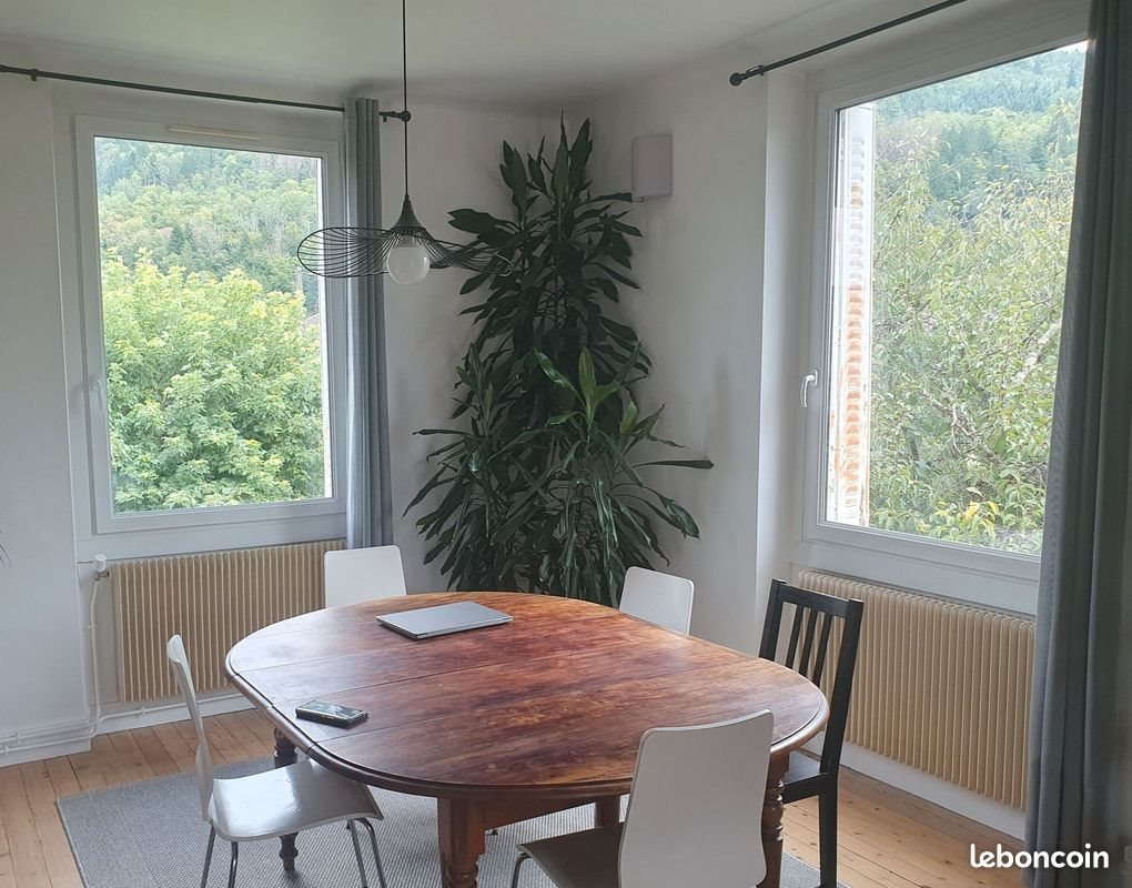 Appartement à louer, 100m², Dortan