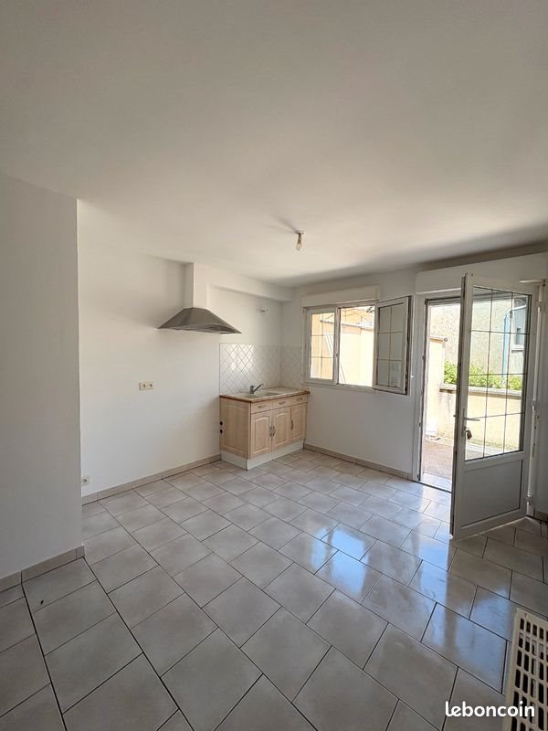 Appartement à louer, 53m², Saint-Georges-du-Bois