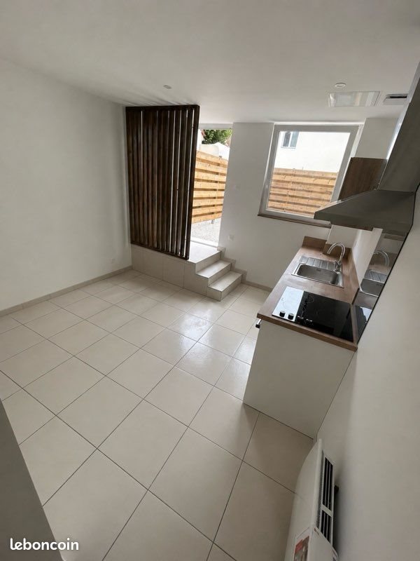 Appartement à louer, 17m², Orthez