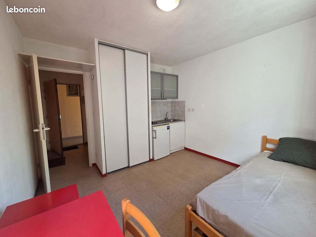 Appartement à louer, 18m², Lyon 8ème