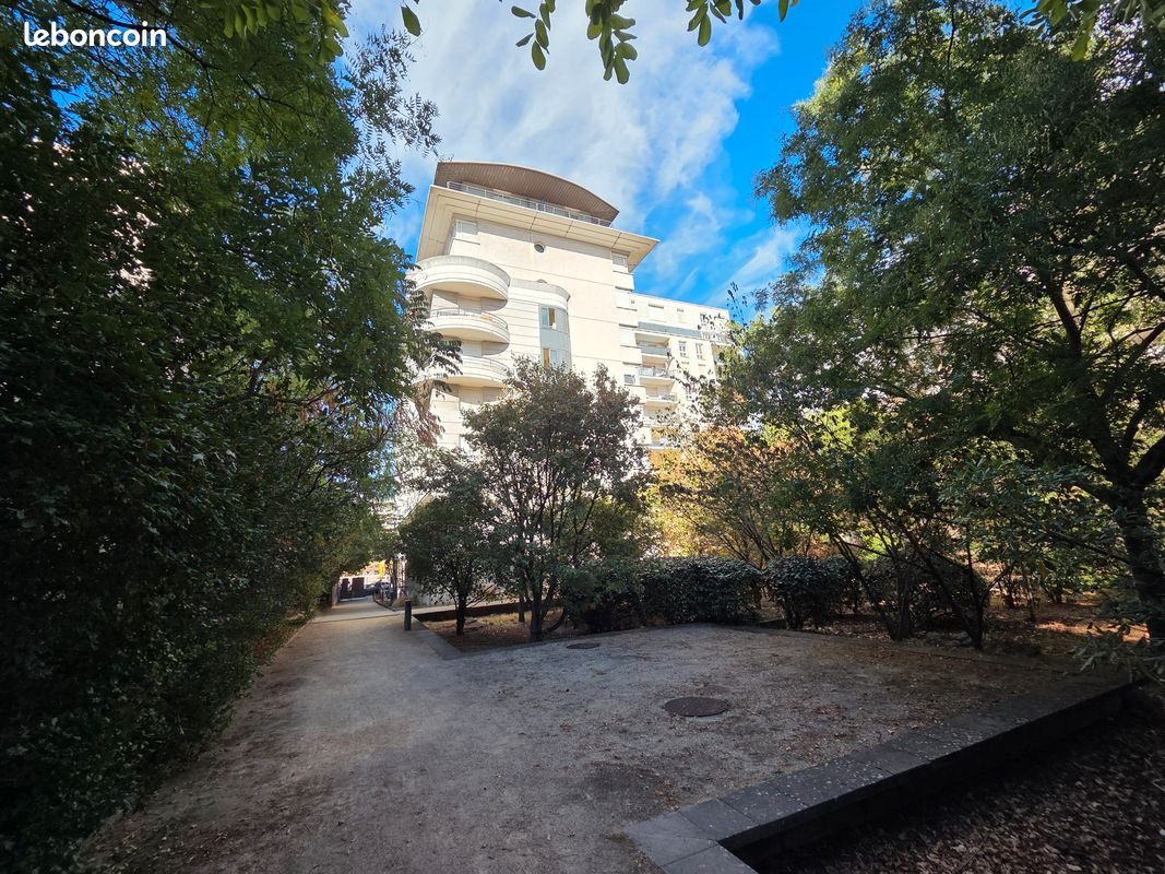 Appartement à louer, 18m², Lyon 8ème
