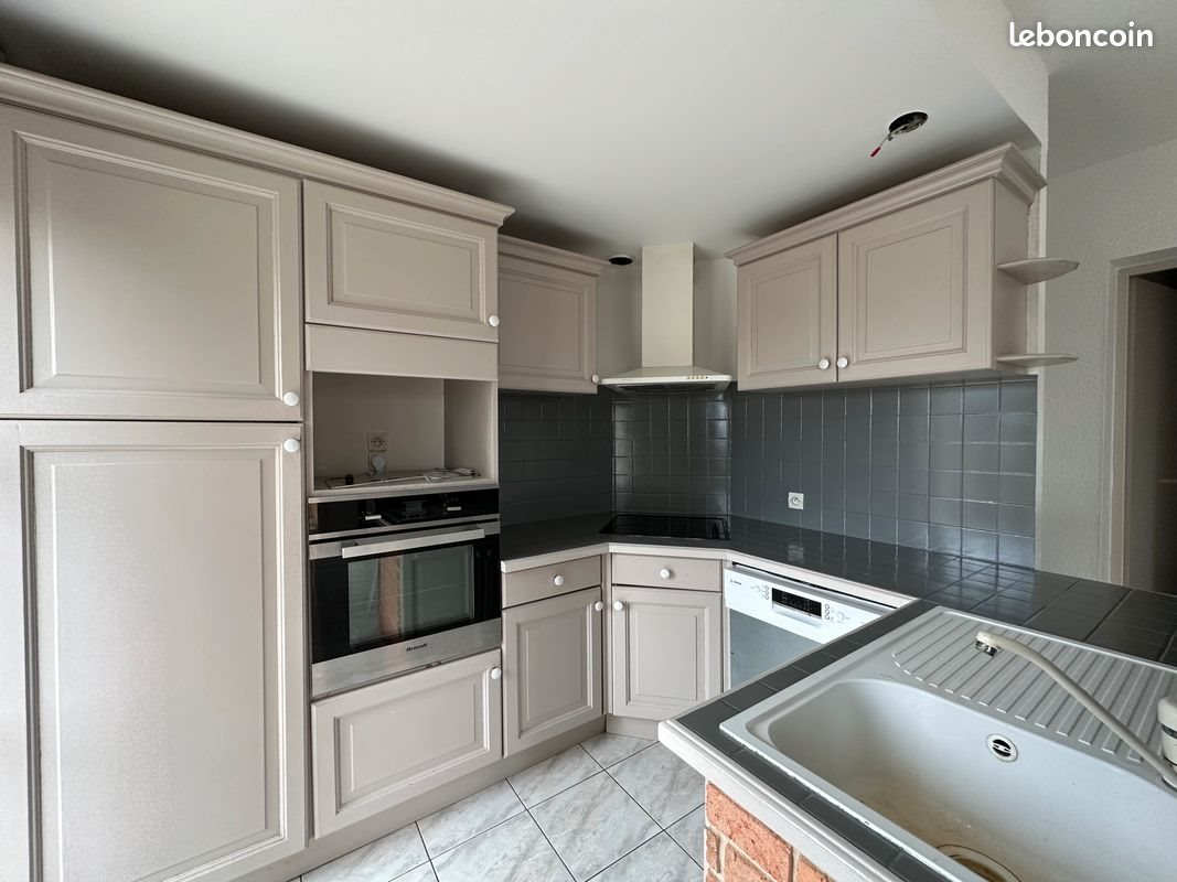 Appartement à louer, 45m², Angoulême