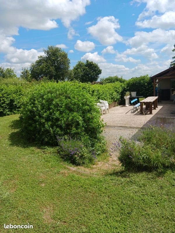 Maison à louer, 140m², Saint-Jean-d'Assé