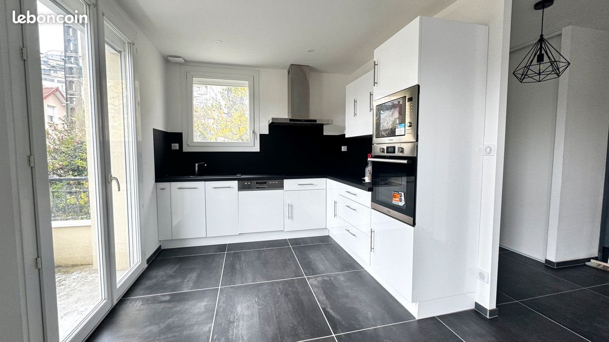 Maison à vendre, 180m², Le Monastère