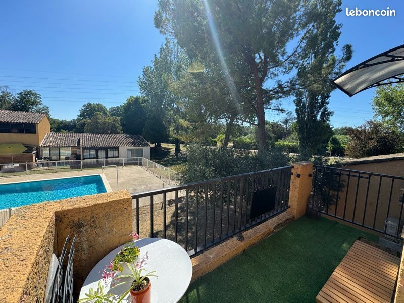 Appartement à louer, 30m², Arles