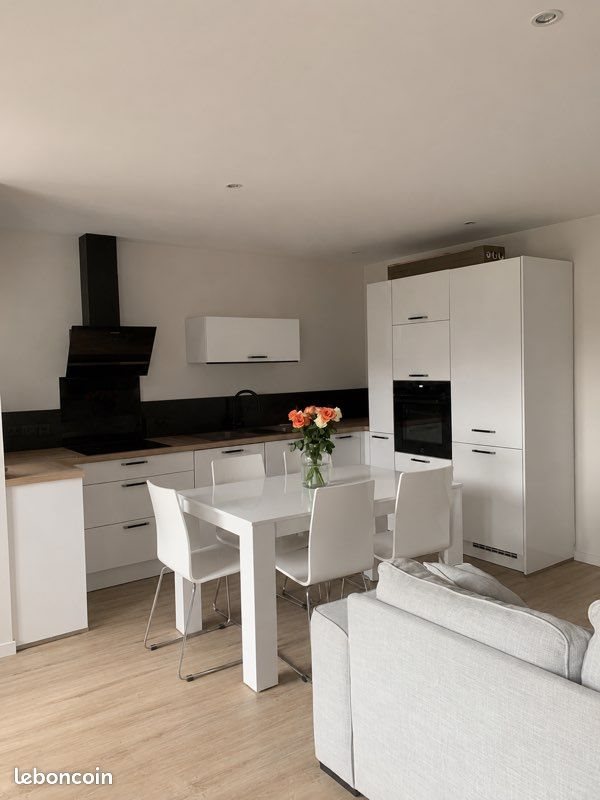 Maison à louer, 80m², Nohanent