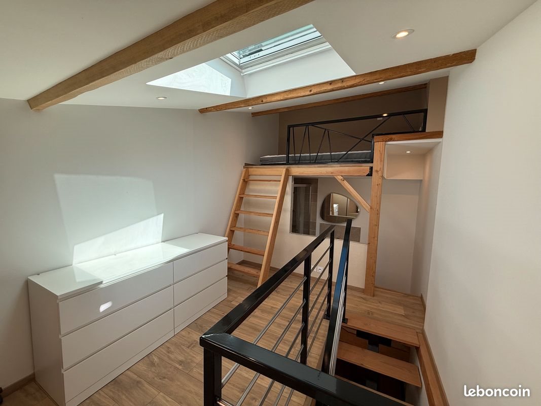 Maison à louer, 40m², Champeix