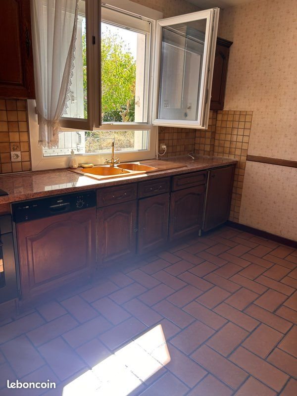 Maison à vendre, 110m², Aussillon