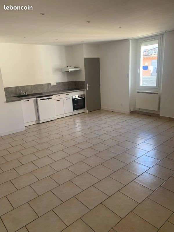 Appartement à louer, 58m², Oraison