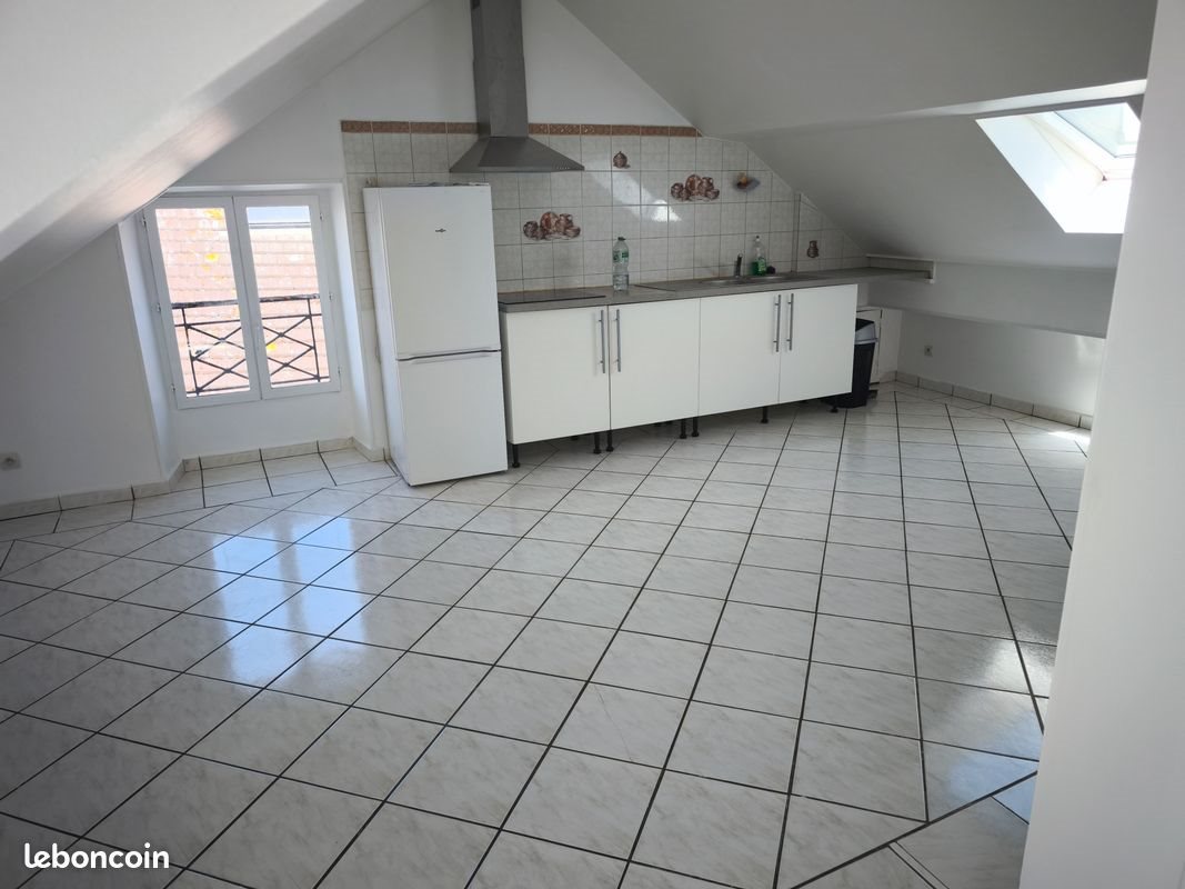 Appartement à louer, 22m², Corbeil-Essonnes
