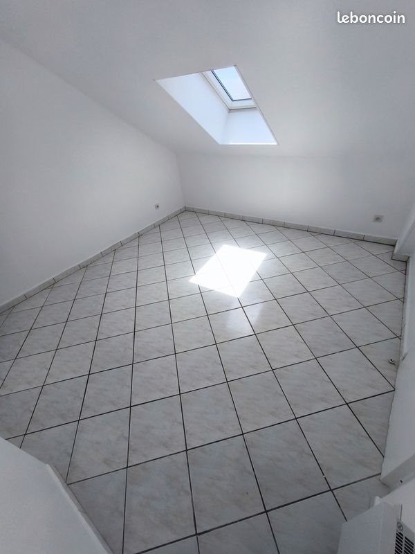 Appartement à louer, 22m², Corbeil-Essonnes