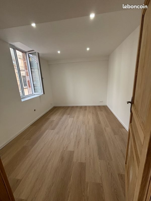 Appartement à louer, 42m², Moulins