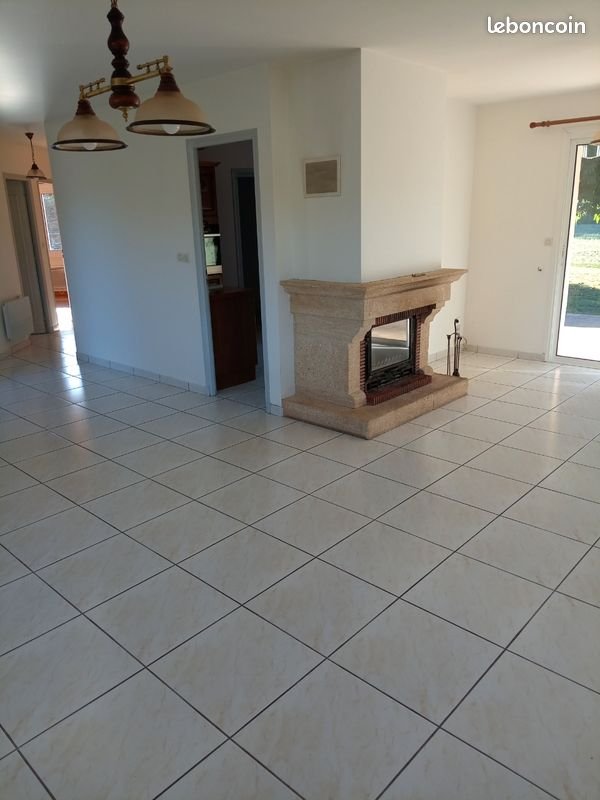 Maison à louer, 82m², Soturac