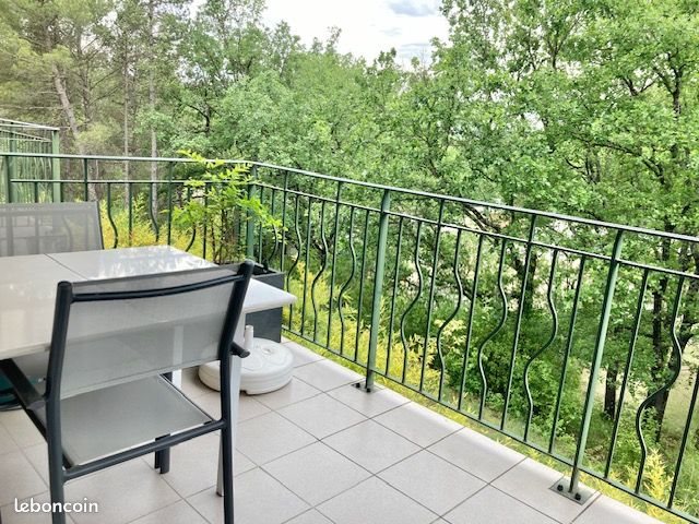 Appartement à vendre, 65m², Gréoux-les-Bains