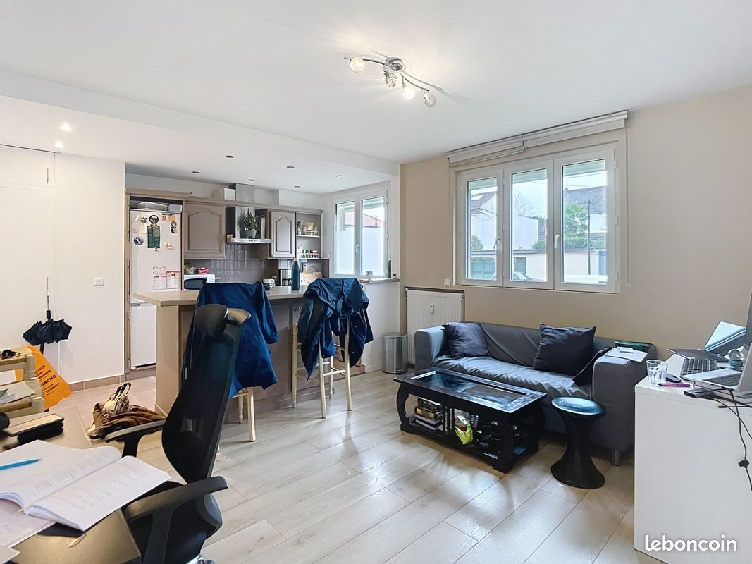 Appartement à louer, 37m², Saint-Maur-des-Fossés