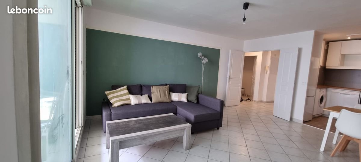 Appartement à louer, 48m², Marseille 6ème
