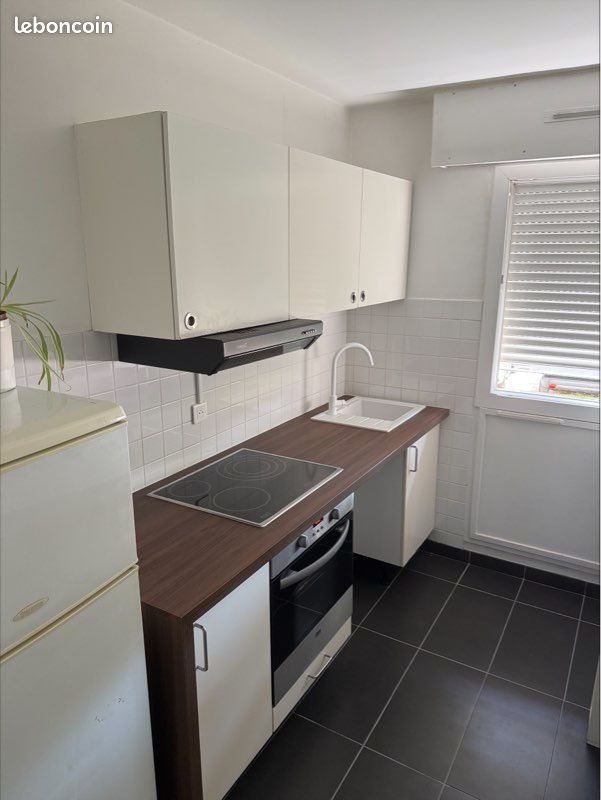 Appartement à louer, 47m², Aubagne