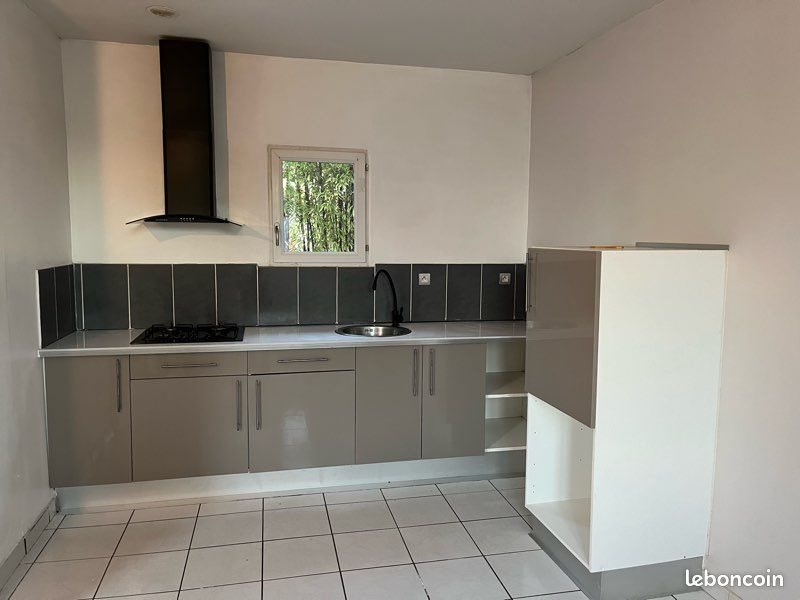 Appartement à louer, 45m², Dax