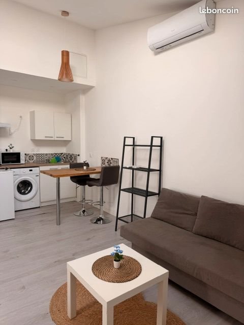 Appartement à louer, 24m², Marseille 16ème