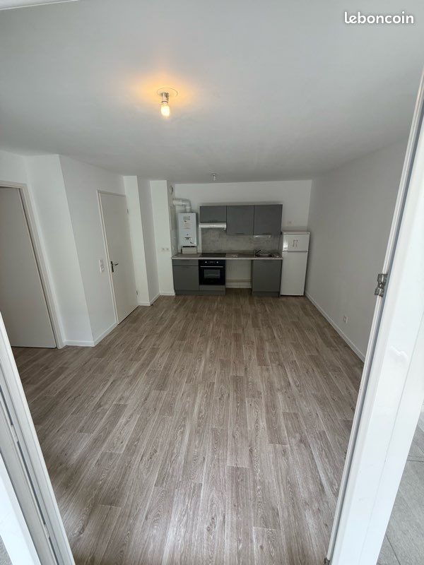 Appartement à louer, 40m², Cenon