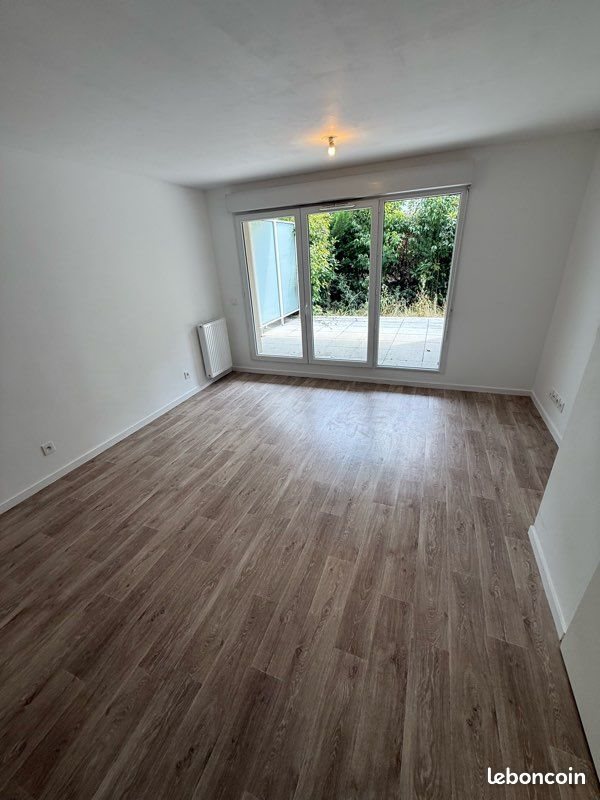 Appartement à louer, 40m², Cenon