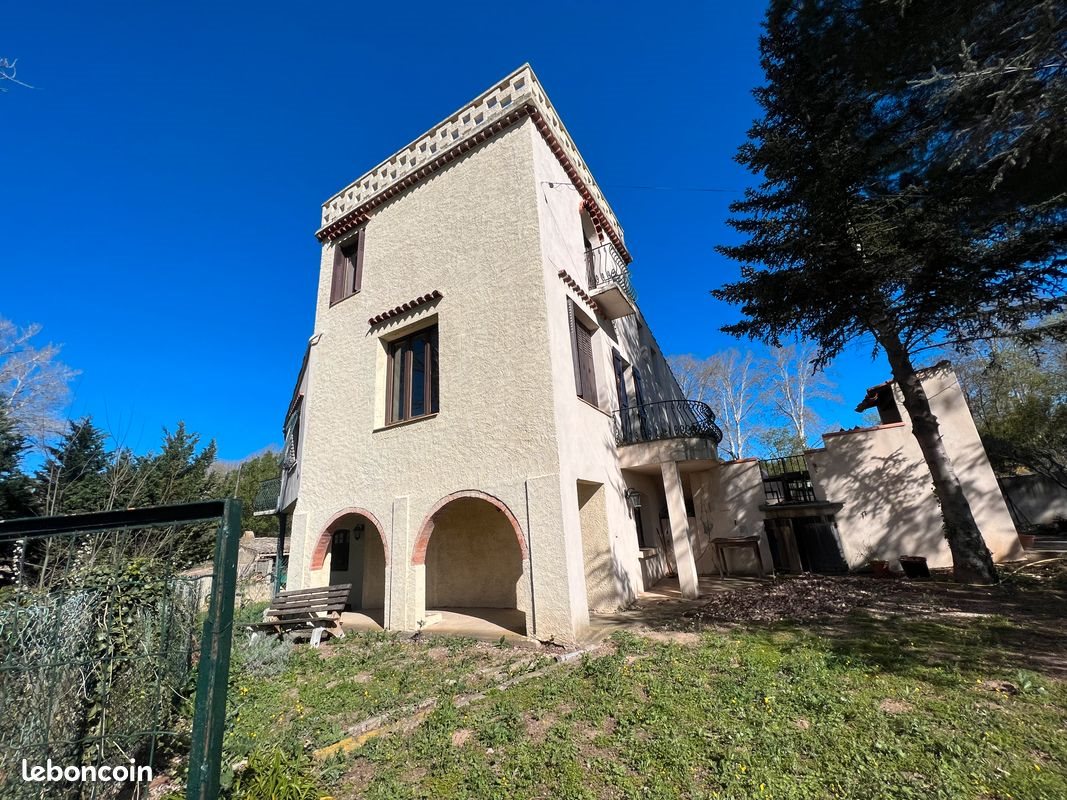 Maison à vendre, 195m², Tressan