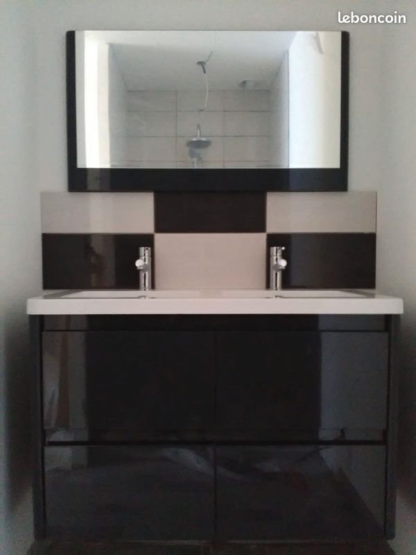 Appartement à louer, 85m², Nervieux