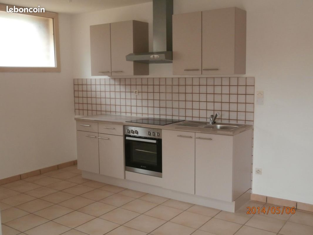 Maison à louer, 73m², Néant-sur-Yvel