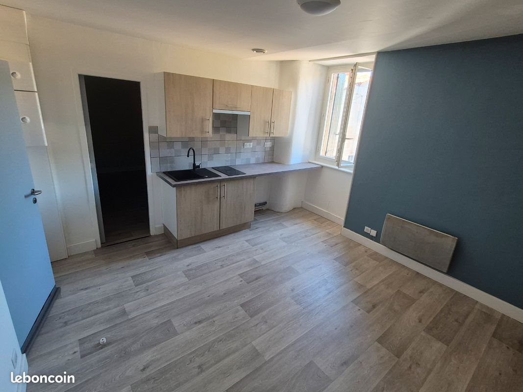 Appartement à louer, 33m², Saint-Amans-Soult