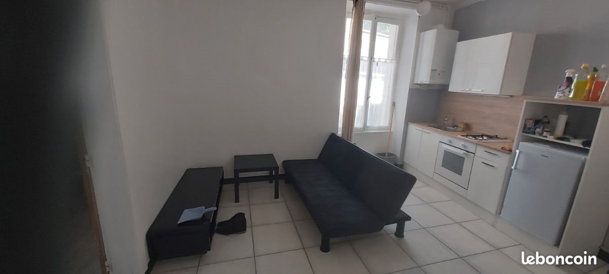 Appartement à louer, 35m², Fougères