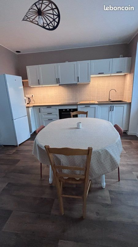 Maison à louer, 70m², Saintes
