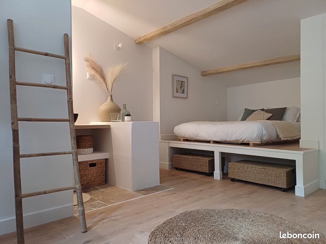 Appartement à louer, 40m², Pélissanne