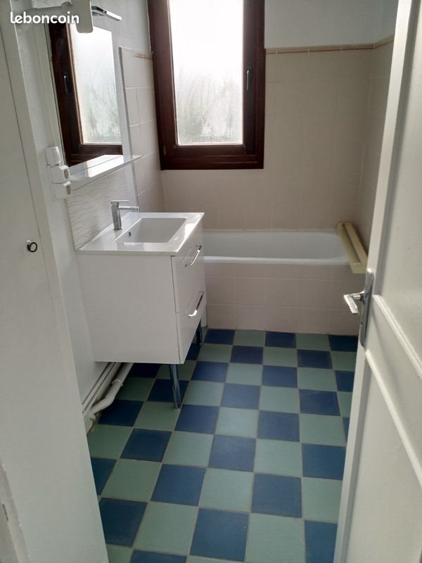Appartement à louer, 68m², Revin