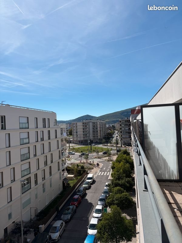 Appartement à louer, 100m², Annemasse