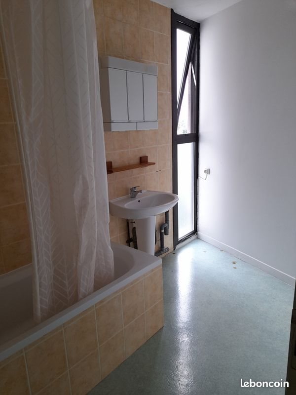 Appartement à louer, 79m², Pessac
