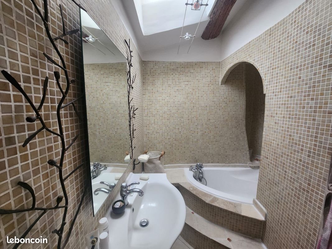 Maison à vendre, 130m², Roquebrune-sur-Argens