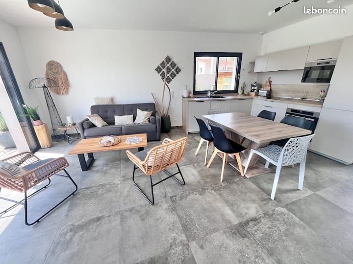 Maison à vendre, 74m², Lecci