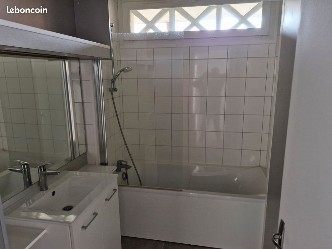 Appartement à louer, 60m², Charolles
