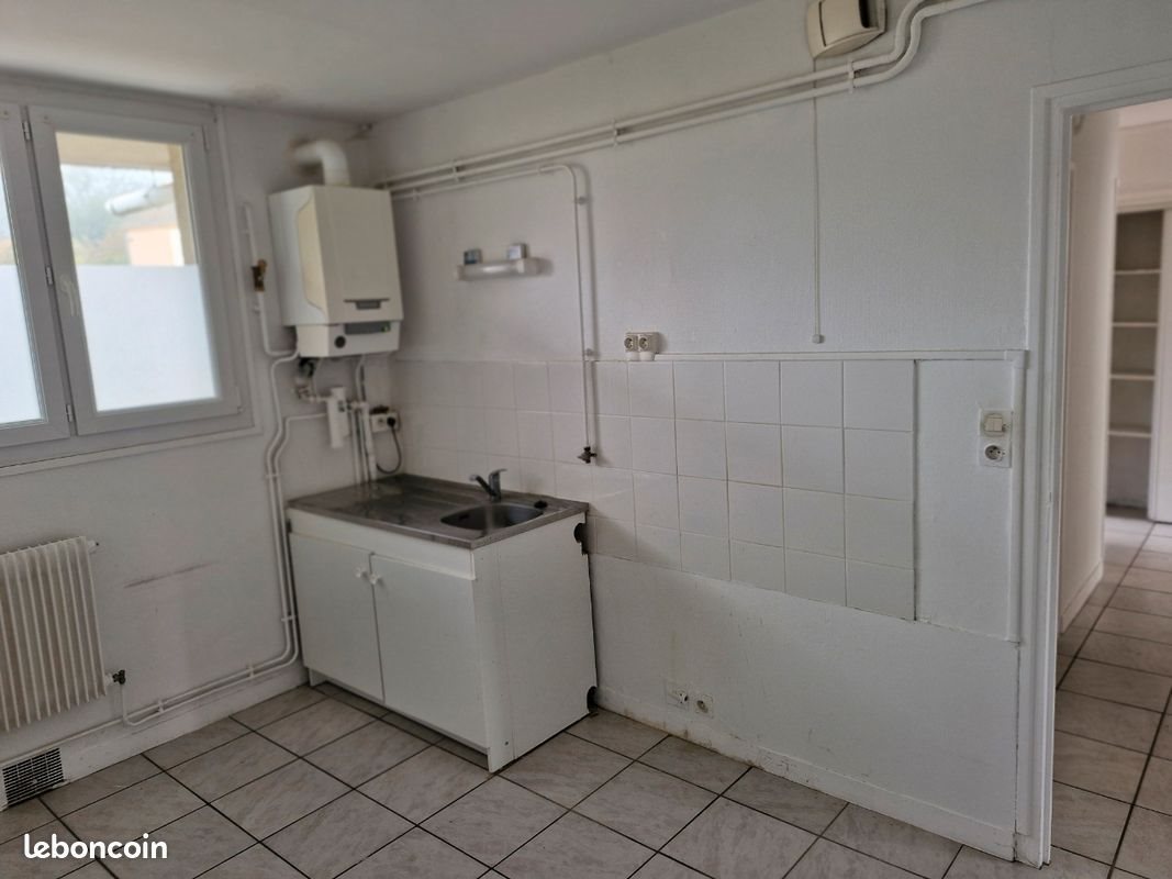 Appartement à louer, 60m², Charolles