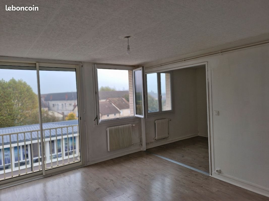 Appartement à louer, 60m², Charolles