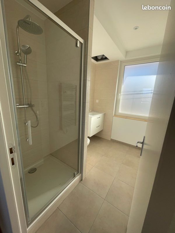 Maison à louer, 68m², Saint-Just-Saint-Rambert