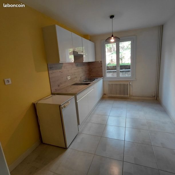Appartement à louer, 28m², Rodez
